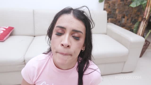 Val Mineirinha first dp pee drink scene with 2 big cocks — Group & Threesome, DP, Pee scene by Mylfed