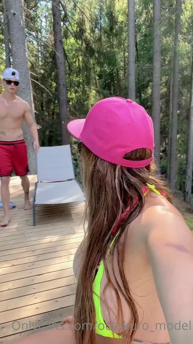 Rich Slut & Pool Guy