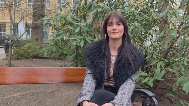 Tina, 33, takes it step by step