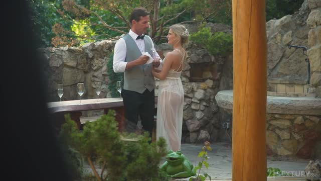 Horny Honeymooners — MILF & Mature, Mature, European scene by 21Sextury