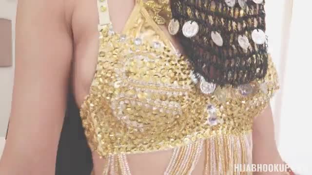 The Belly Dancer’s First Time — Amateur & Casting scene by Mylfed