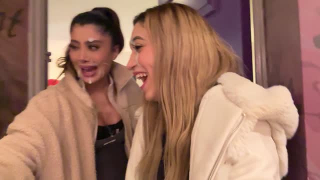 Epic London Cumwalk — MILF & Mature scene by Mylfed