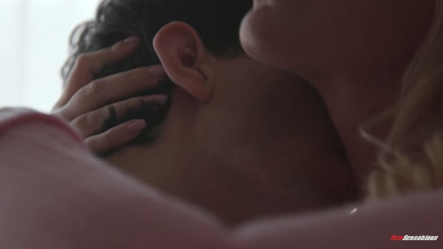 No Man Can Say No To Hot Stepmomma Jenna Starr